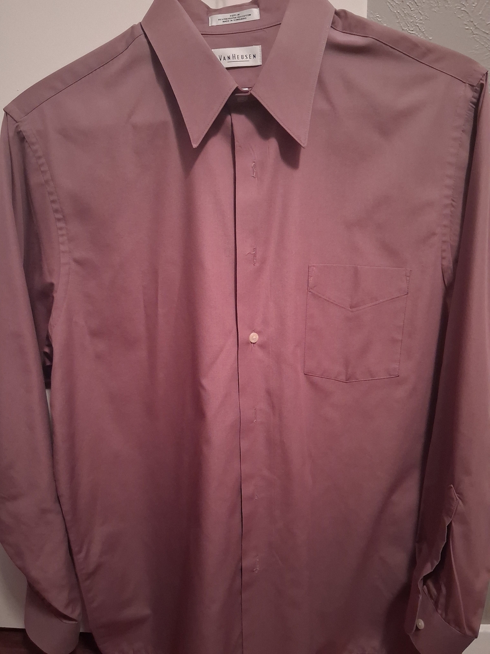 Van Heusen Men's Rose-Mauve Long Sleeve Dress Shirt